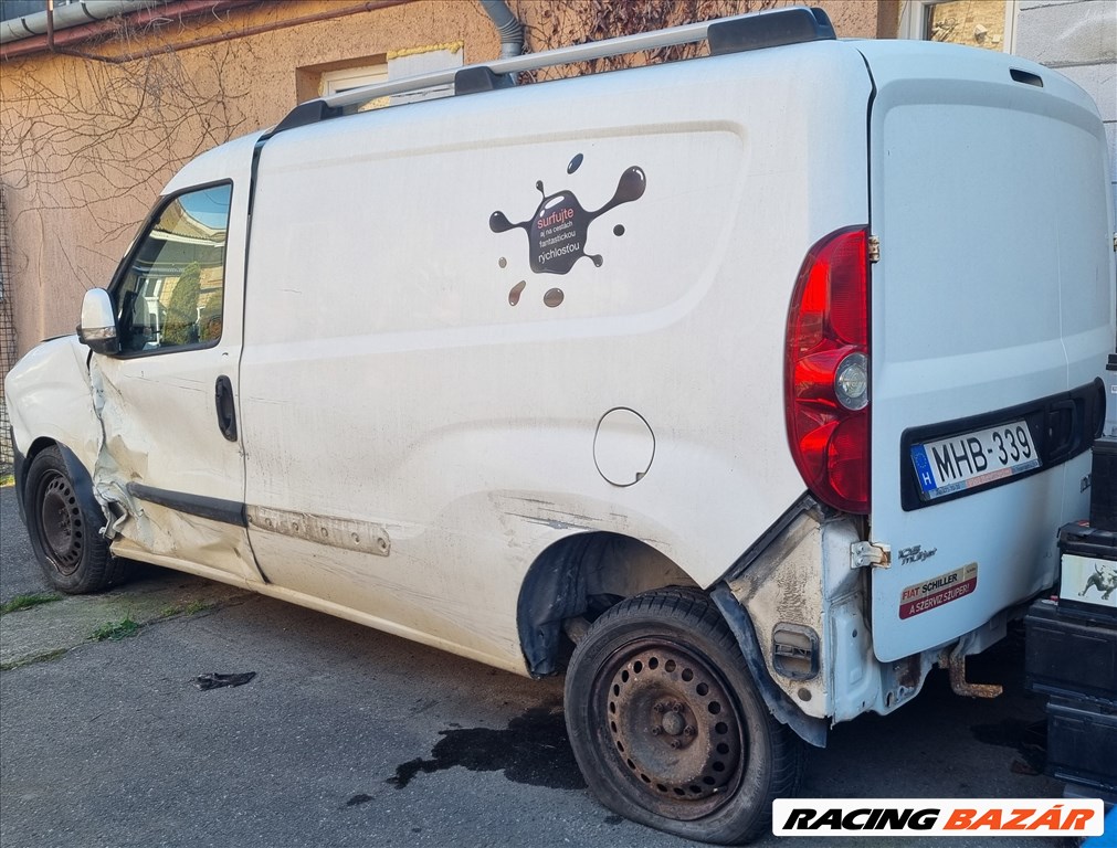Eladó Fiat Doblo (2nd gen) sérült haszonjármű 1.6 dízel 3. kép