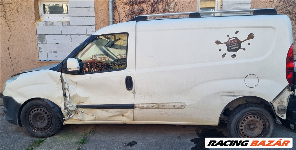 Eladó Fiat Doblo (2nd gen) sérült haszonjármű 1.6 dízel 2. kép