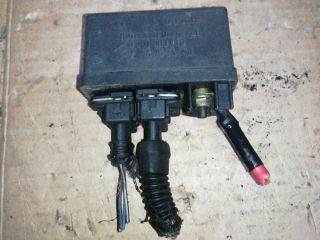 Lancia Lybra Izzító Relé *112225* bosch-0281003018