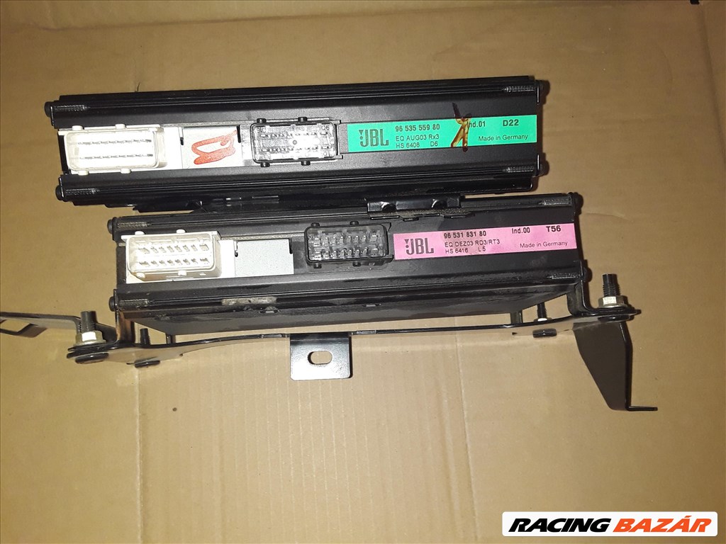 Peugeot Citroen Erősítő JBL 9653183180 1. kép