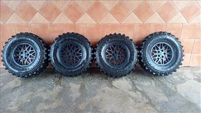 JEEP  CHEROKEE 15" ALUFELNI 5X114,3 OFF-ROAD 31X10,5R15 GUMIVAL OLCSÒN!!!