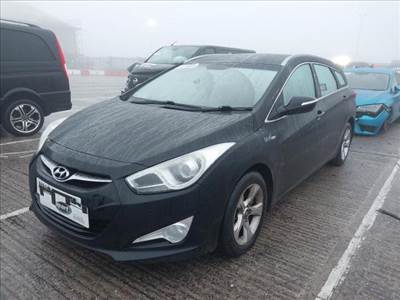 Hyundai i40 bontott alkatrészei vagy egyben bontásra eladó