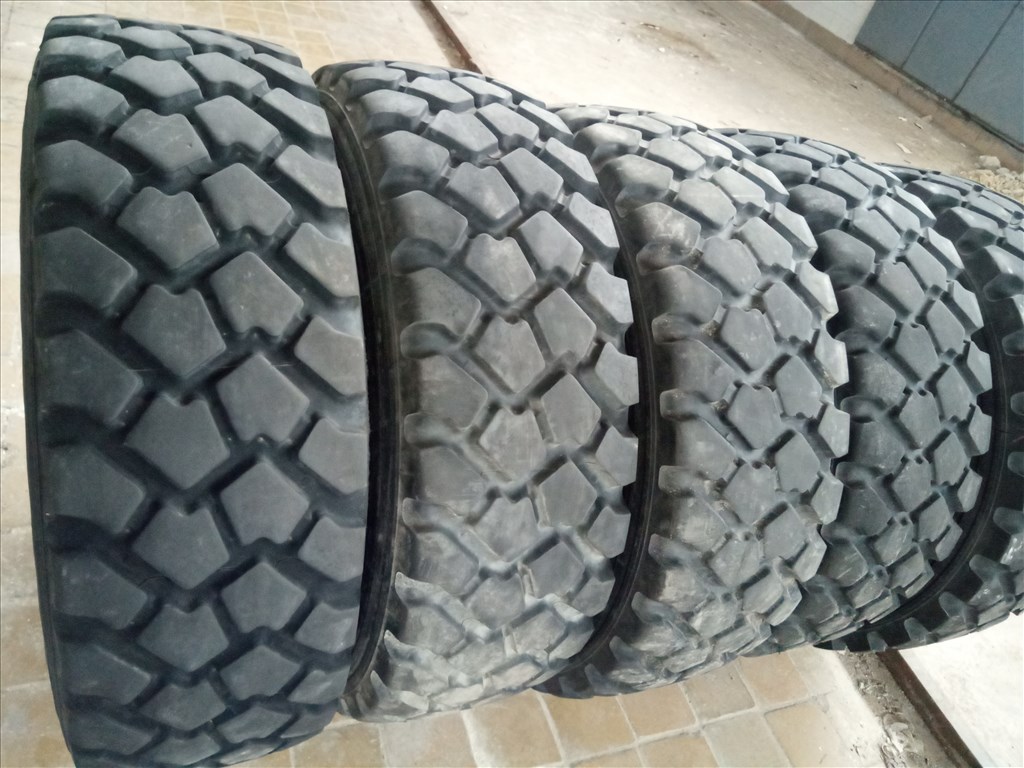 használt 365 85 R20 Michelin xzl 365 85 r20 365 85r20 365 85r20 365 85 2. kép