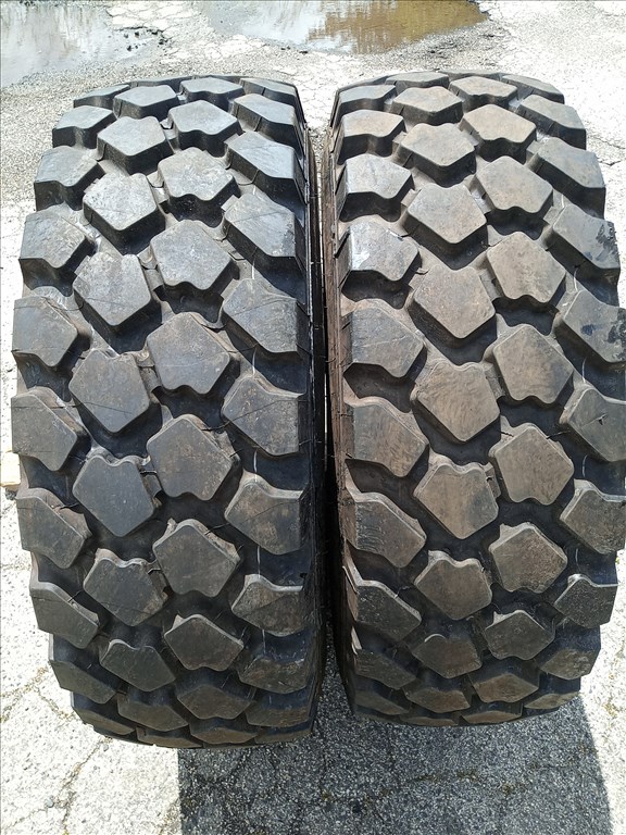 használt 365 85 R20 Michelin xzl 365 85 r20 365 85r20 365 85r20 365 85 3. kép