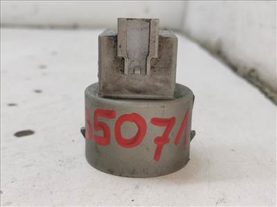 CITROËN C5 II (RC_) 2.2 HDi (RC4HXE) Hűtőventilátor Relé #35071# 03652