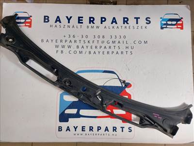 BMW E90 E91 sedan touring szélvédő alatti mûanyag levélrács