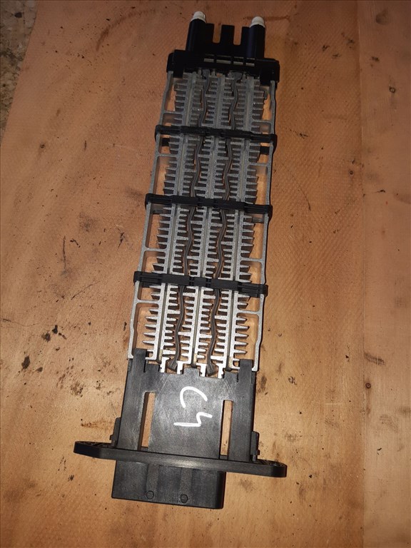 Citroen C4 Picasso Elektromos Előfűtő Radiátor 605500510 1. kép