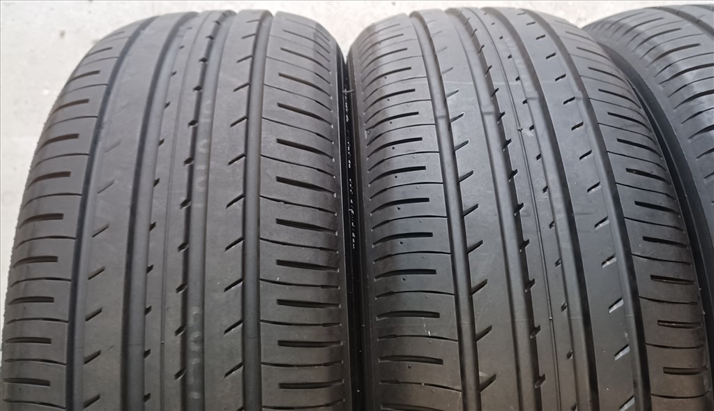 Toyo Proxes R56 215/55 R18 nyári gumik 75e./4db.7,5mm 7. kép