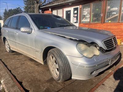 Mercedes C 270 bontott alkatrészei