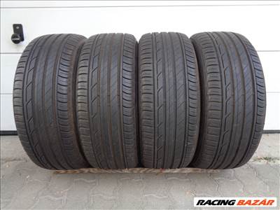 Bridgestone 215/50R18 nyári gumi nagyon keveset futott újszerűen eladó. 