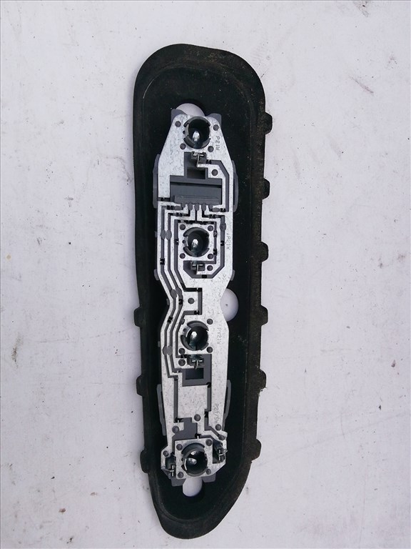 193884 Fiat Idea 2003-2012 jobb hátsó Izzó foglalat 46829508 2. kép
