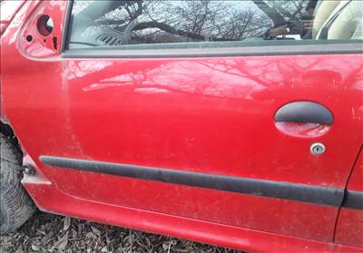 Peugeot 206 Bal Első Ajtó Piros KKN