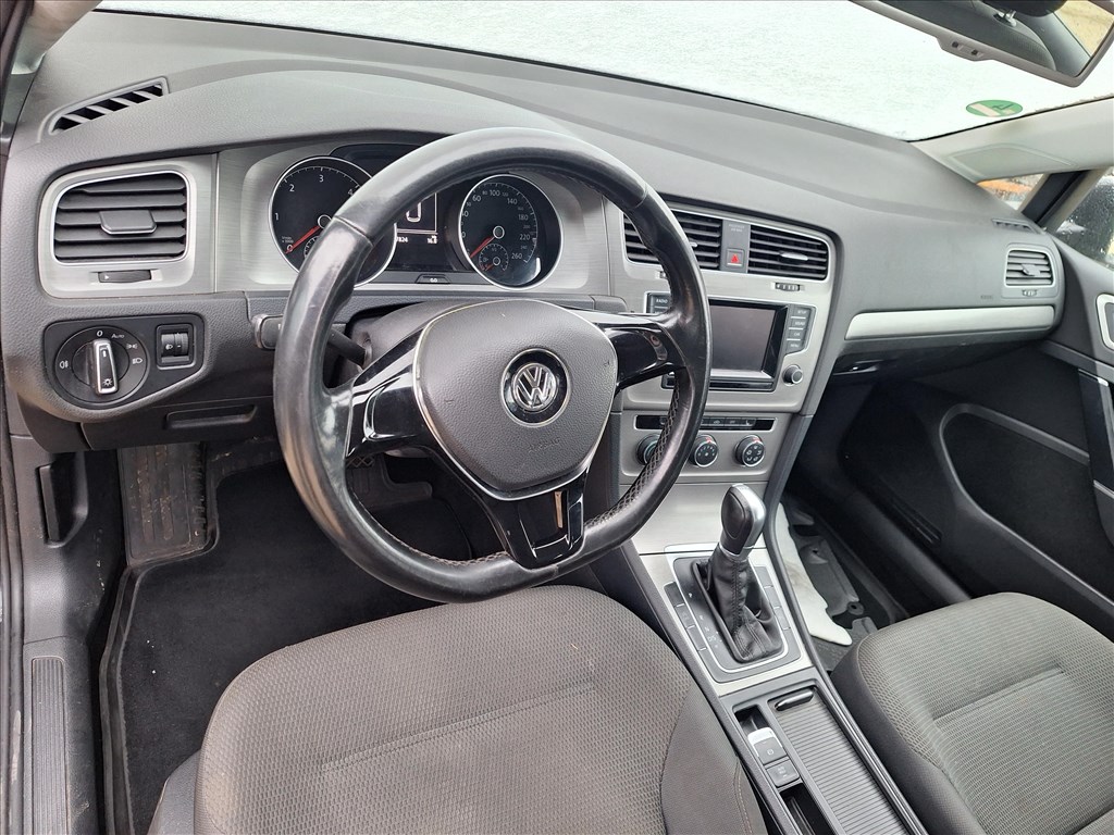 Volkswagen Golf VII CLH 1.6 CR LI7F bontott alkatrészei 6. kép