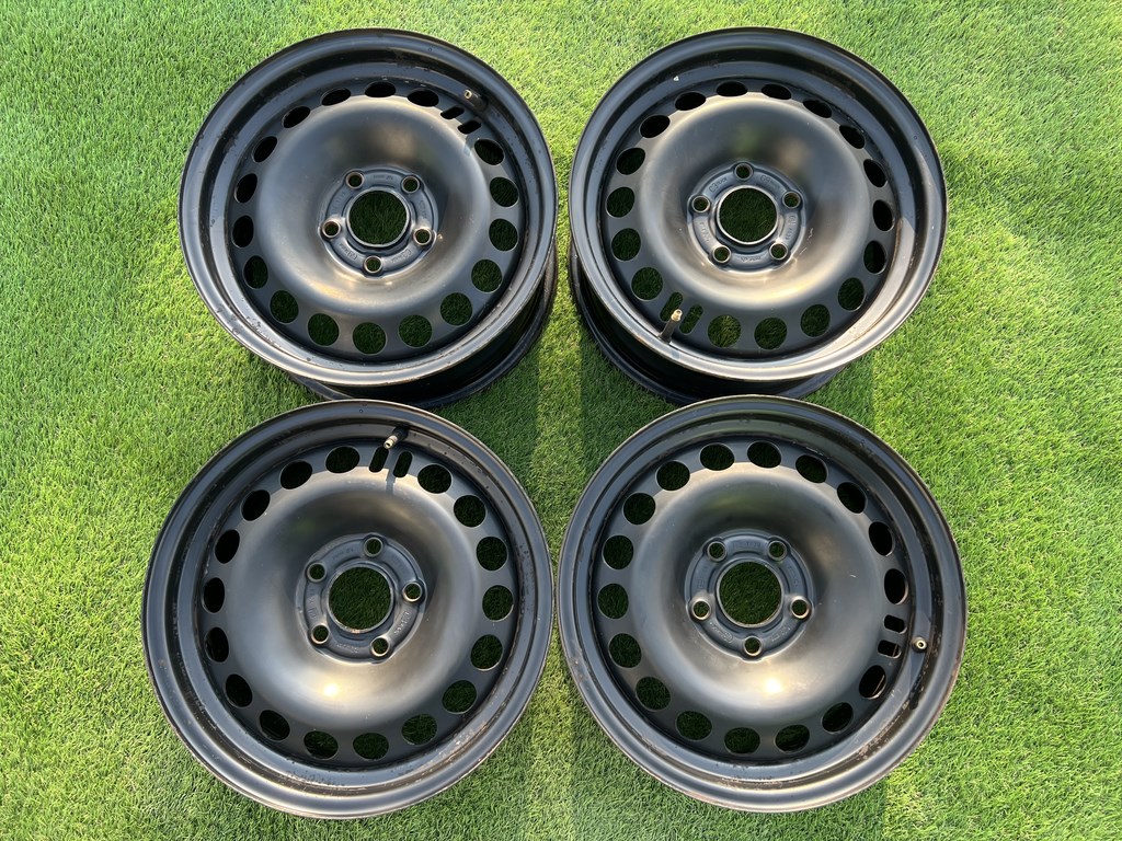 5x110 15" Opel gyári lemezfelni 6,5Jx15h2 ET35 1. kép