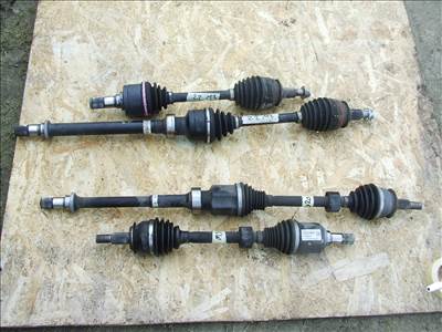 Mazda 3 (BM) féltengely 