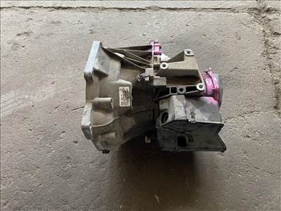 Ford Focus MK1 1.4-1.6 16v benzin váltó sebességváltó xs4r7002fc 1363318