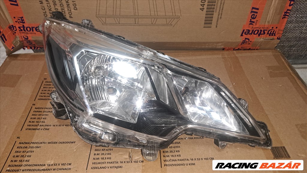 Mitsubishi Space Star II fényszóró  8301d446 1. kép