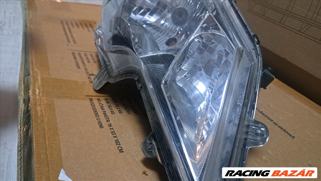 Mitsubishi Space Star II fényszóró  8301d446 3. kép