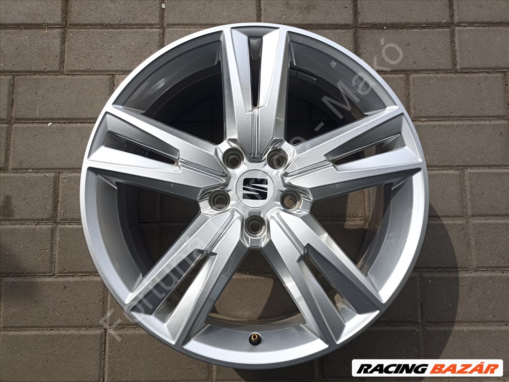 5x112 18" Seat Ateca újszerű gyári felni garnitúra 4. kép