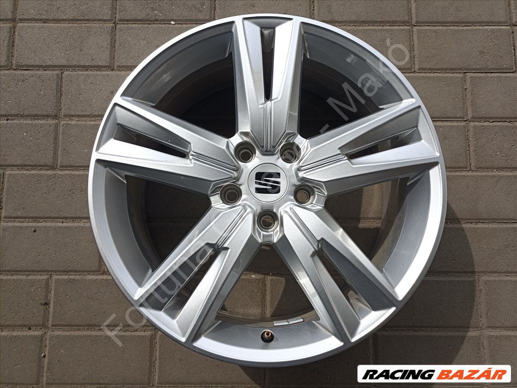 5x112 18" Seat Ateca újszerű gyári felni garnitúra 5. kép