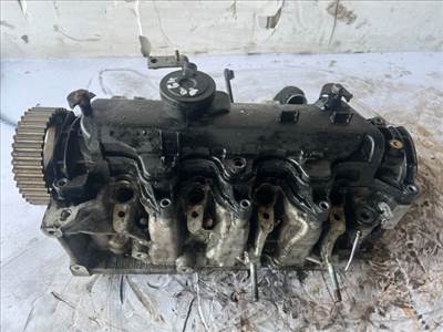 MERCEDES-BENZ CITAN Hengerfej