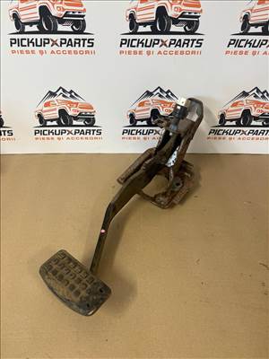 Fékpedál - autómata Mitsubishi L200