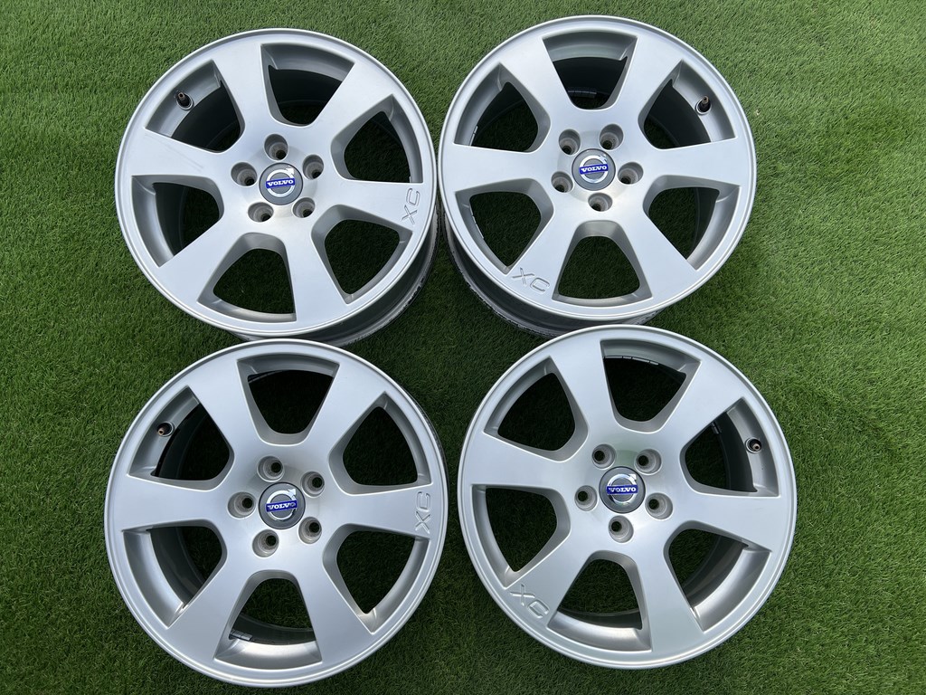5x108 17" Volvo XC gyári alufelni 7,5Jx17h2 ET55 1. kép