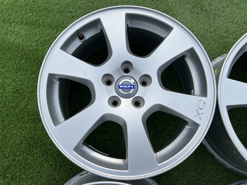 5x108 17" Volvo XC gyári alufelni 7,5Jx17h2 ET55 5. kép