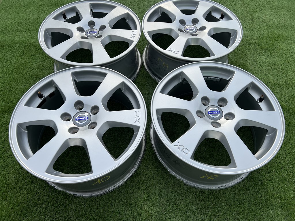 5x108 17" Volvo XC gyári alufelni 7,5Jx17h2 ET55 6. kép