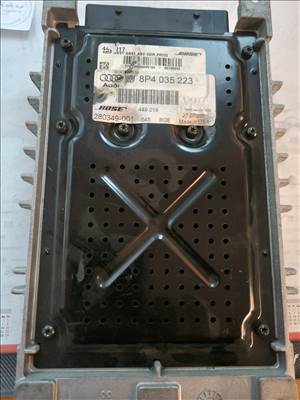 Audi A3 (8P) A3 8p bose erősítő  8p4035223 449018