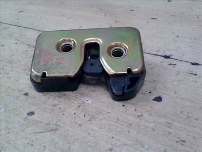 VOLKSWAGEN POLO III. 94-99 Csomagtérajtó zárszerkezet