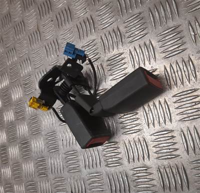 Mercedes w246 B class övcsatt, cikkszám: A2468603269