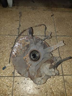 Suzuki Swift II 96-03 Bal Első Csonkállvány Kerékaggyal + Féknyereg + ABS Jeladó