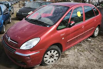 Citroën Xsara Picasso bontott alkatrészei