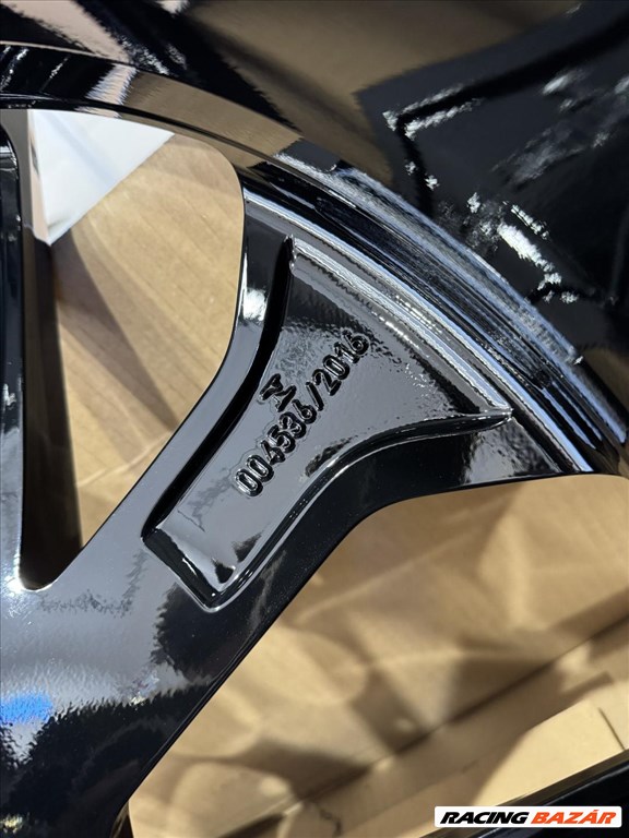 R21 Original Audi 8.5J ET34 - 80A 601 025BQ 80A601025BQ 1db alufelni 5. kép