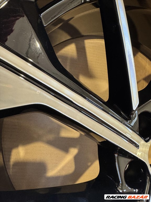 R21 Original Audi 8.5J ET34 - 80A 601 025BQ 80A601025BQ 1db alufelni 9. kép