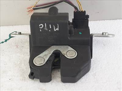 504140 Alfa Romeo Mito, Csomagtérajtó Zár, 50513866, Zárszerkezet.