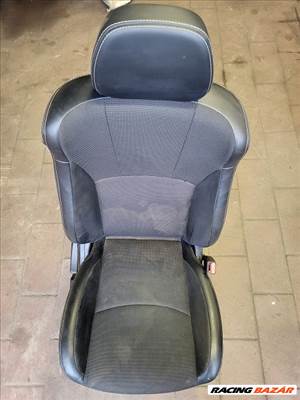 Citroën C-Crosser Peugeot 4007 ülés