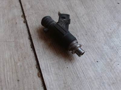 VOLKSWAGEN CADDY 96-04 Injektor befecskendező hengerenkénti