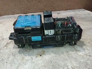 Mitsubishi L400 Biztosítéktábla Motortér *141122* mr158245 g8d265m