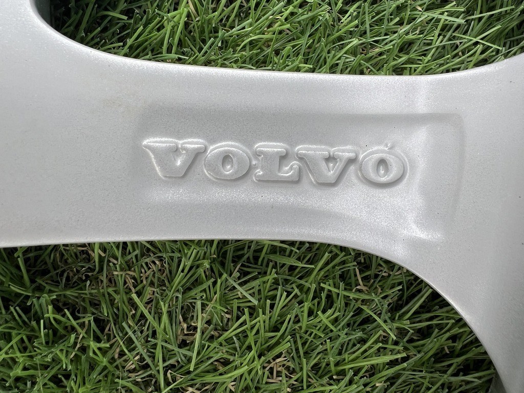 5x108 18" Volvo gyári alufelni 7,5Jx18h2 ET55 8. kép