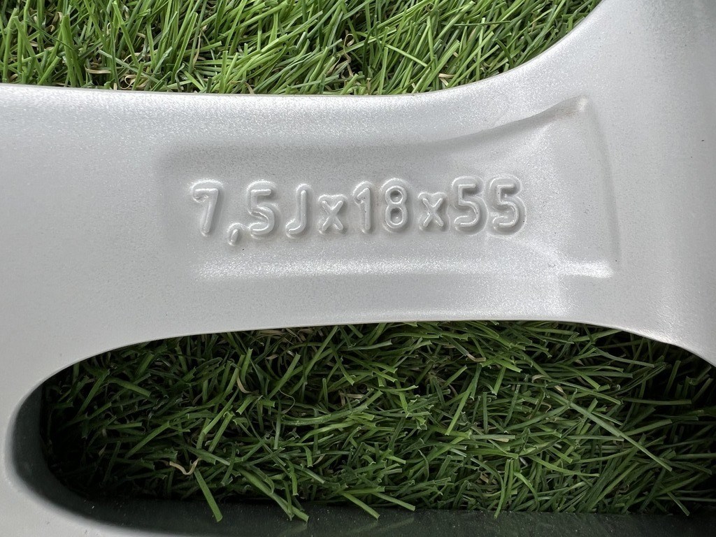 5x108 18" Volvo gyári alufelni 7,5Jx18h2 ET55 9. kép