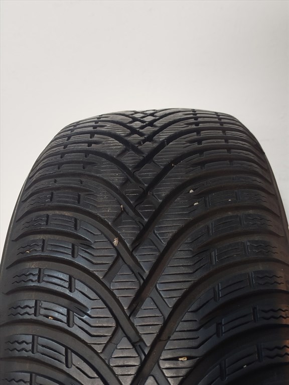 Kleber Krisalp HP3 205/55 R16  1. kép
