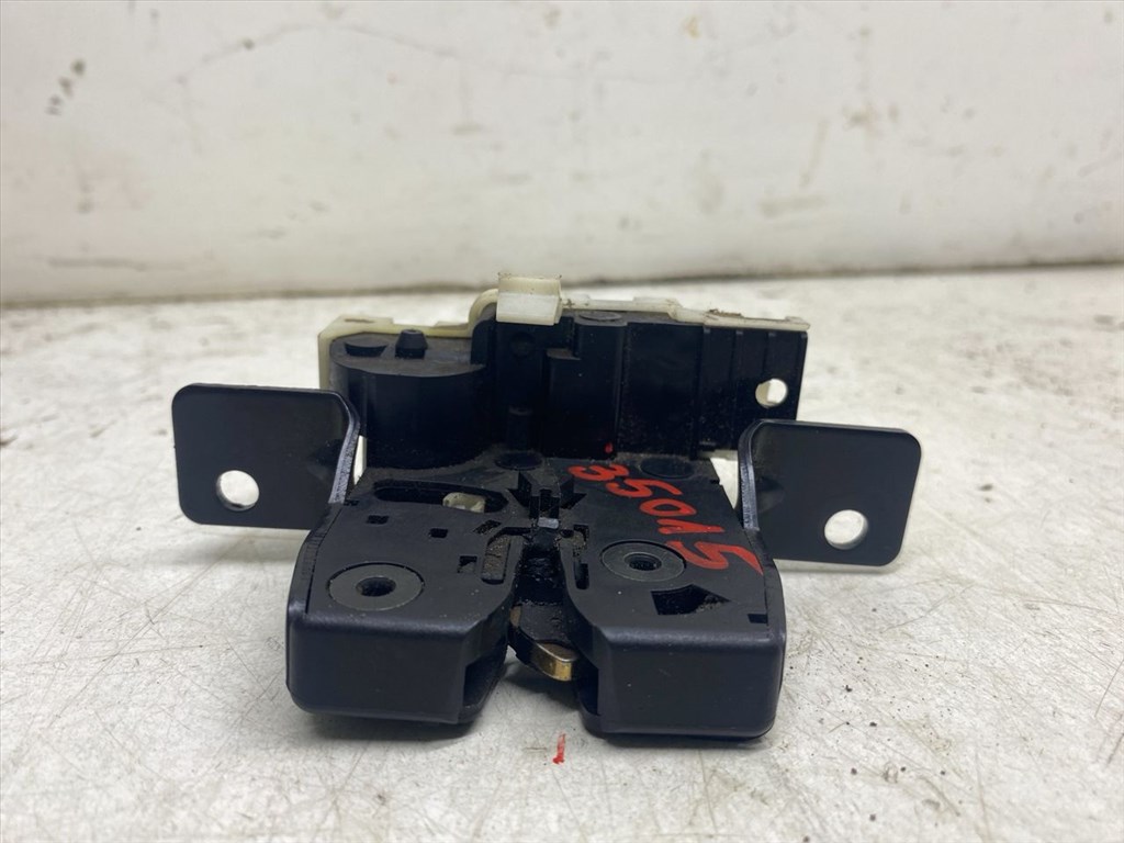 RENAULT MEGANE II (BM0/1_/ CM0/1_) 1.4 16V (BM0B/ CM0B) Csomagtérajtó Zárszerkezet #35015# 8200076240D 5. kép