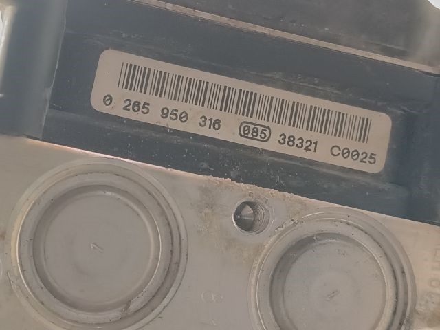 BMW 5 E60 ABS Kocka 3. kép