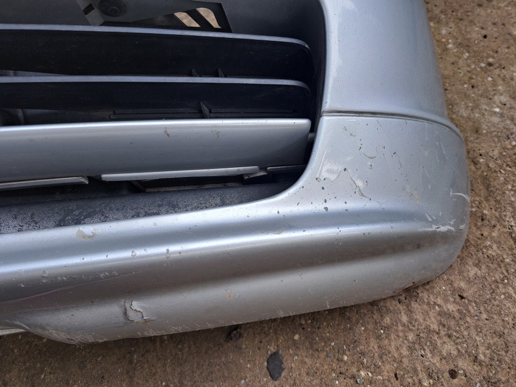 BMW E46 coupe cabrio ezüst titansilber titansiver elsõ lökhárító lökös 2. kép