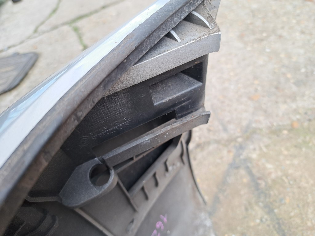 BMW E46 coupe cabrio ezüst titansilber titansiver elsõ lökhárító lökös 7. kép