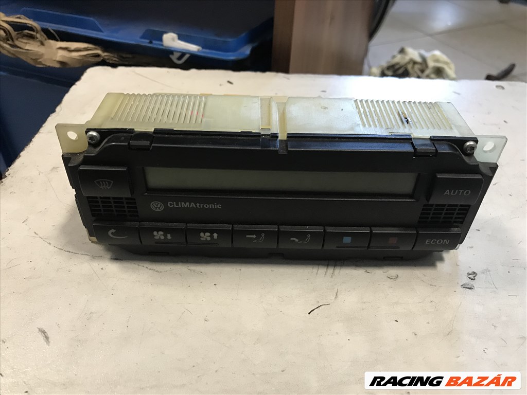 Volkswagen Passat B5 klímavezérlő 3b1907044b 1. kép