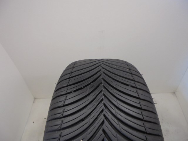 Kleber Quadraxer 3 225/45 R17  1. kép