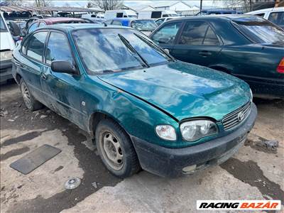 Toyota Corolla (E110) 1.4 -4ZZU-  bontott alkatrészei